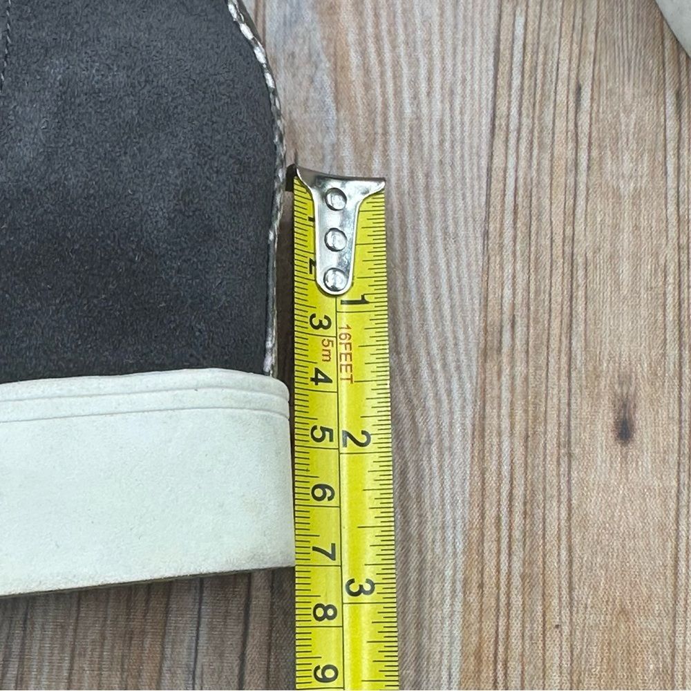 Dolce Vita Wylee Leather Slip On Wedge Comfort Sneaker Gray Suede Size 7.5 - Picture 9 of 9